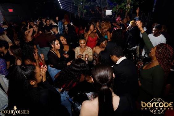Barcode Saturdays Toronto Nightclub Nightlife Bottle Service Ladies free hip hop trap dancehall reggae soca afro beats caribana 010